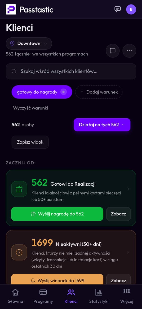 Klienci przefiltrowani do gotowych do nagrody: 562 osoby, z przyciskiem Wykonaj na wszystkich 562