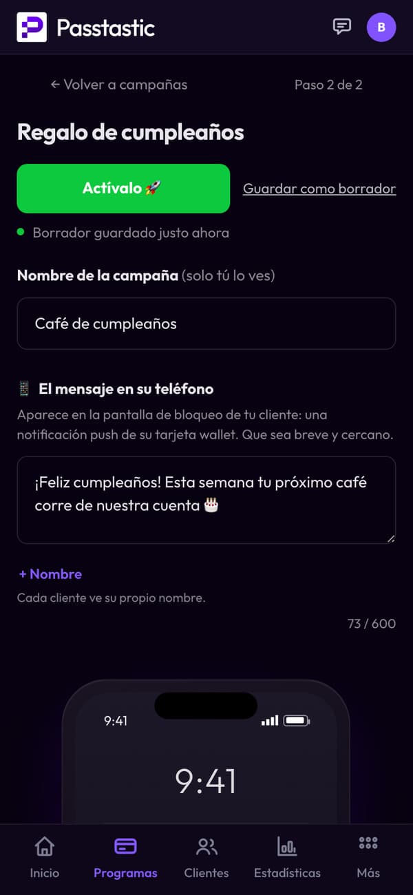 La campaña Café de cumpleaños, con vista previa de la pantalla de bloqueo