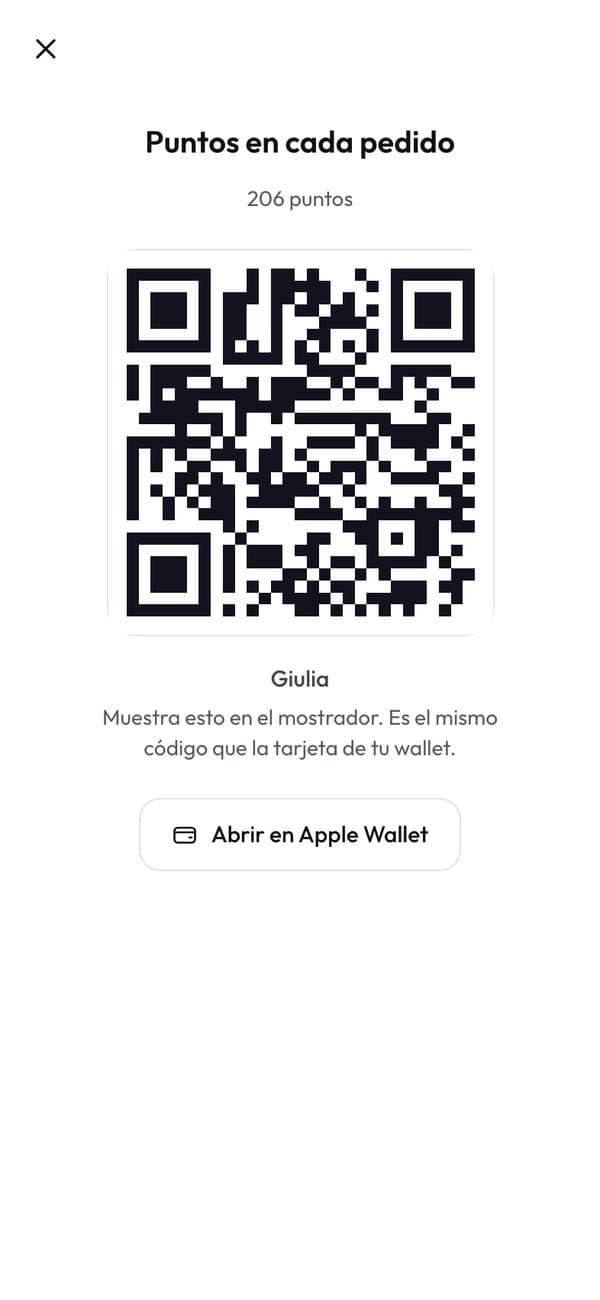 El código que Giulia enseña en el mostrador