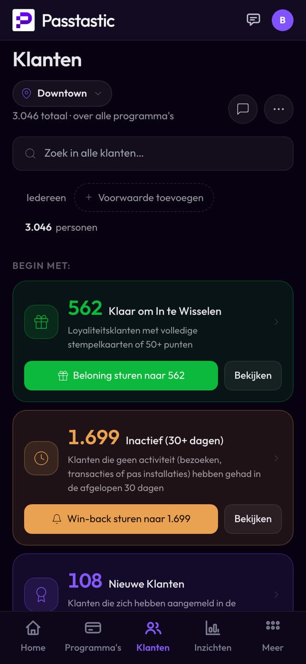 Hetzelfde Klanten-scherm op een telefoon