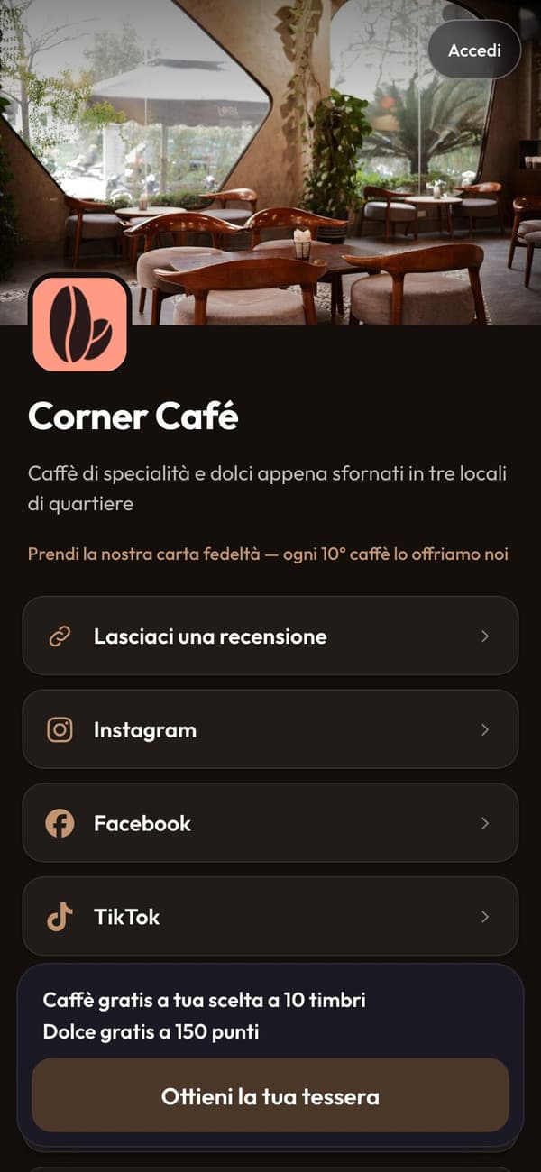 La pagina di Corner Café per i visitatori, con i suoi link e “Ottieni la tua tessera”