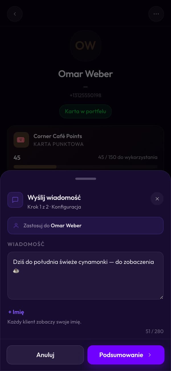 Pisanie wiadomości do klienta Corner Café: świeże bułeczki cynamonowe do południa