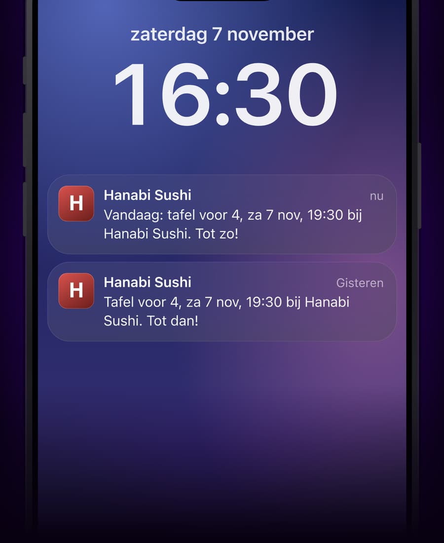 Een vergrendelscherm met de wallet-herinnering van Hanabi Sushi drie uur voor de tafel