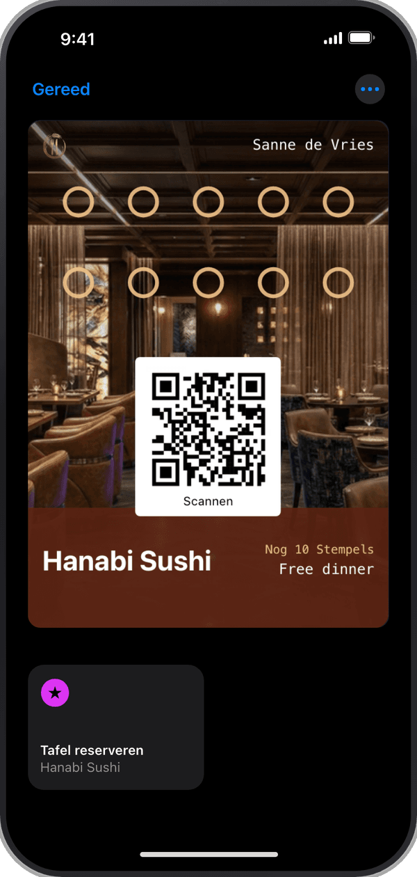 De kaart van Hanabi Sushi in Apple Wallet, met een knop Reserveer een tafel eronder